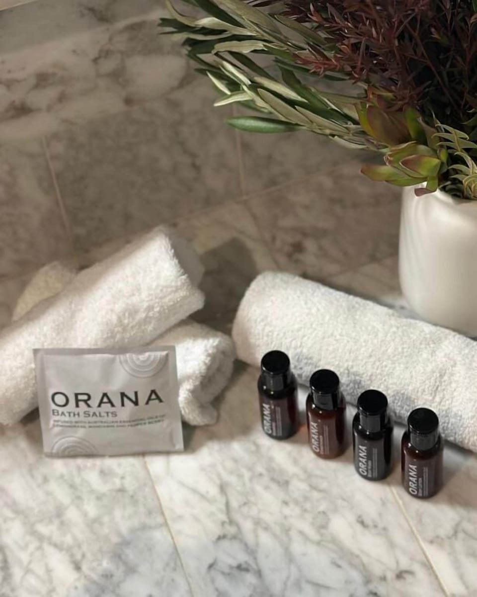 Separate tub and shower, free toiletries, hair dryer, towels