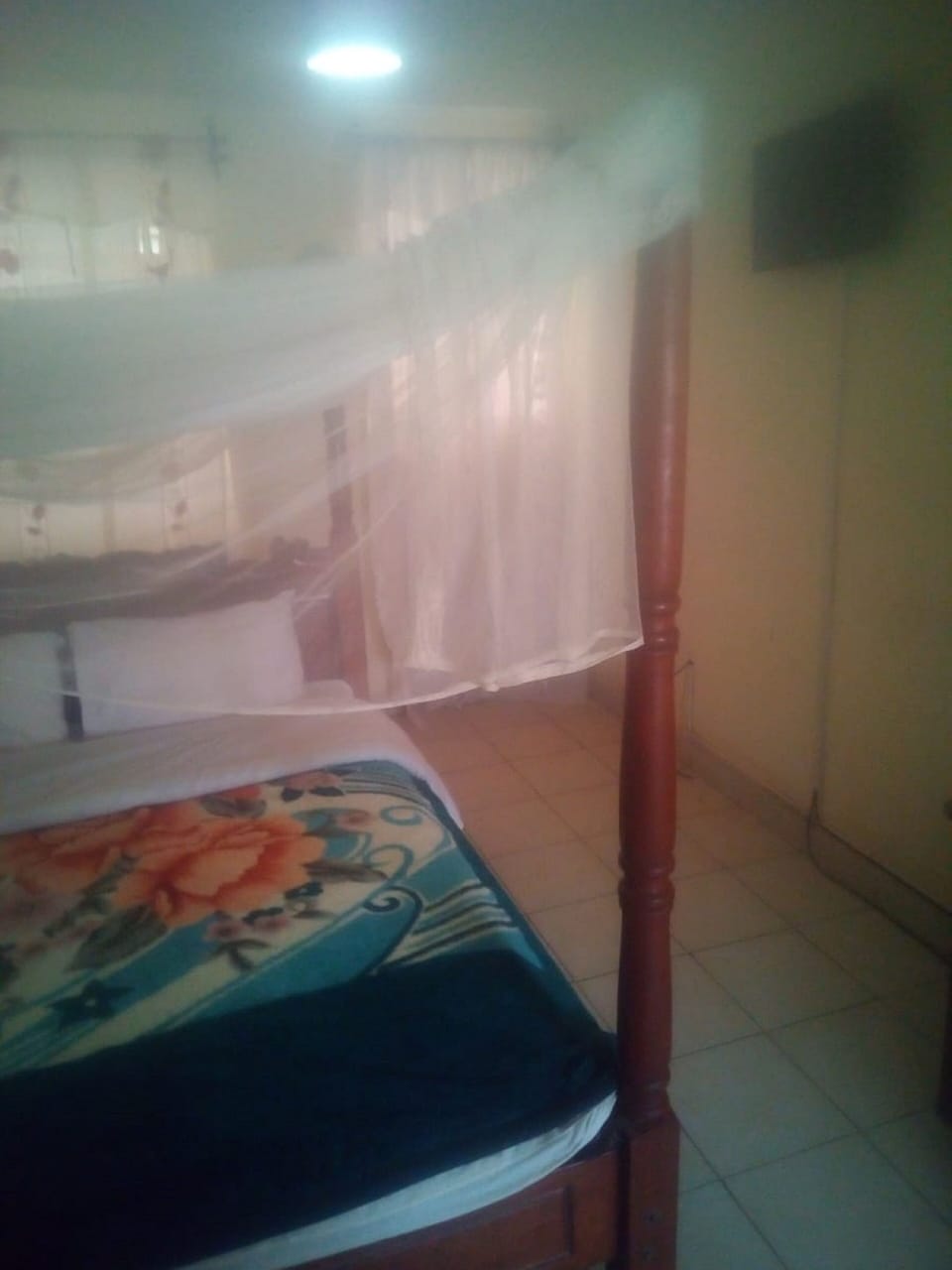 Double Room | Blackout drapes, free WiFi, bed sheets