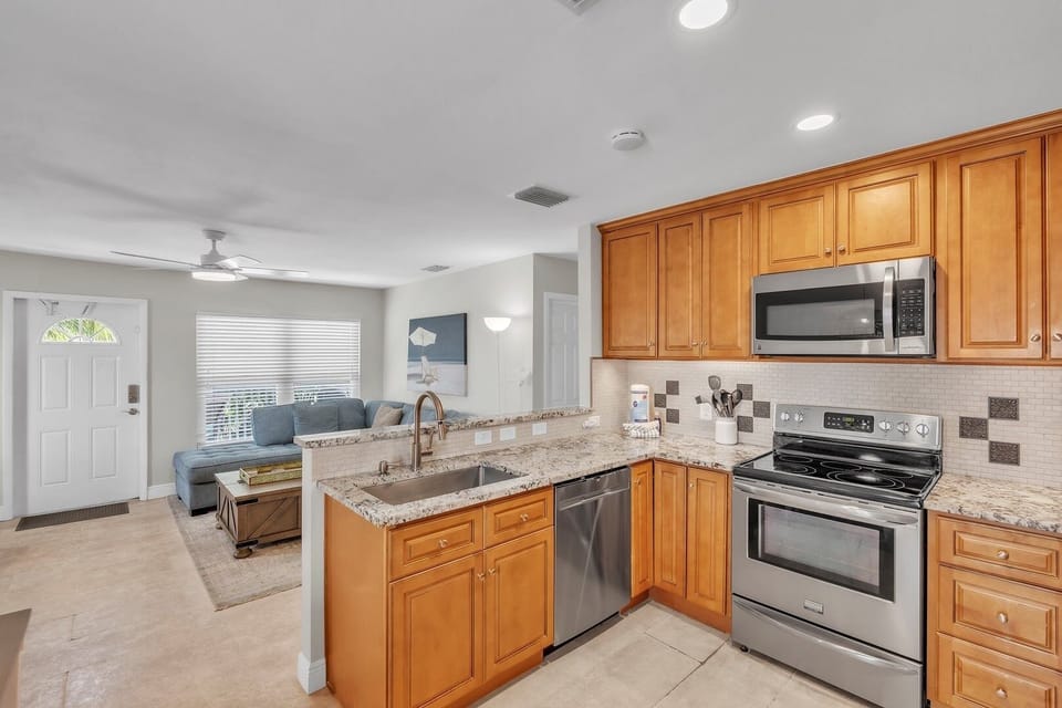 Villa, 3 Bedrooms | Private kitchen | Fridge, coffee/tea maker, toaster