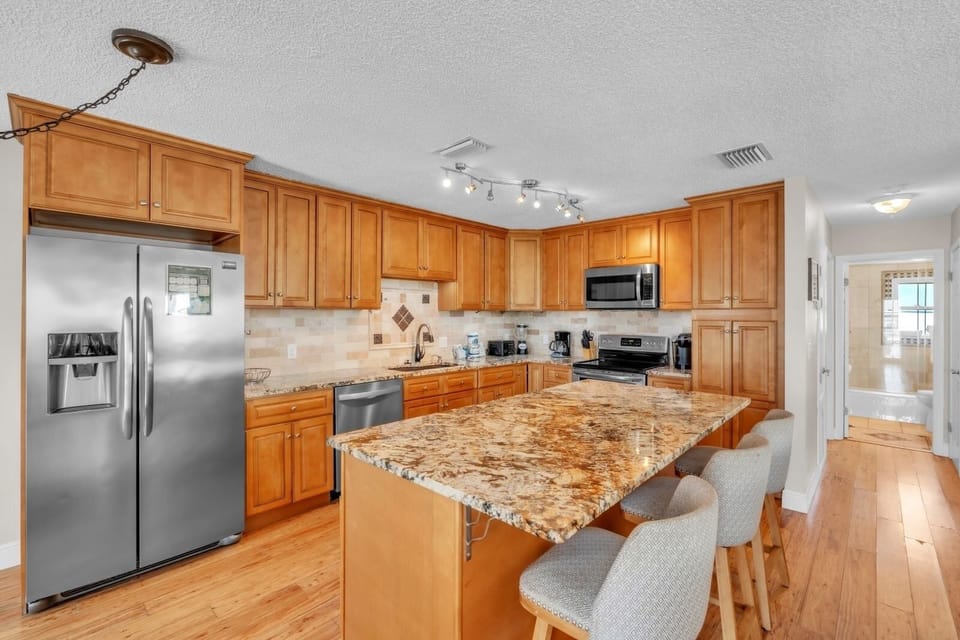 House, 2 Bedrooms | Private kitchen | Coffee/tea maker, fridge, toaster