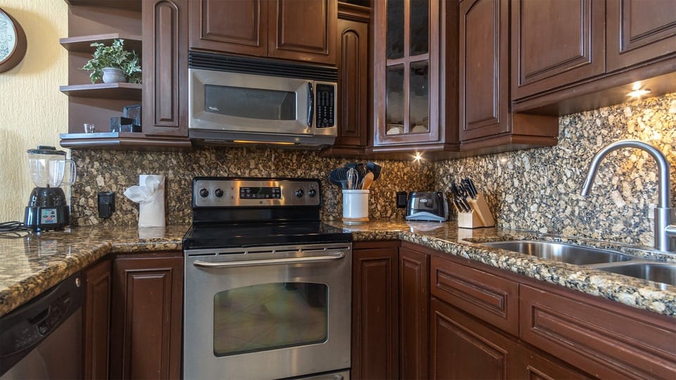 Close up on th kitchen counters