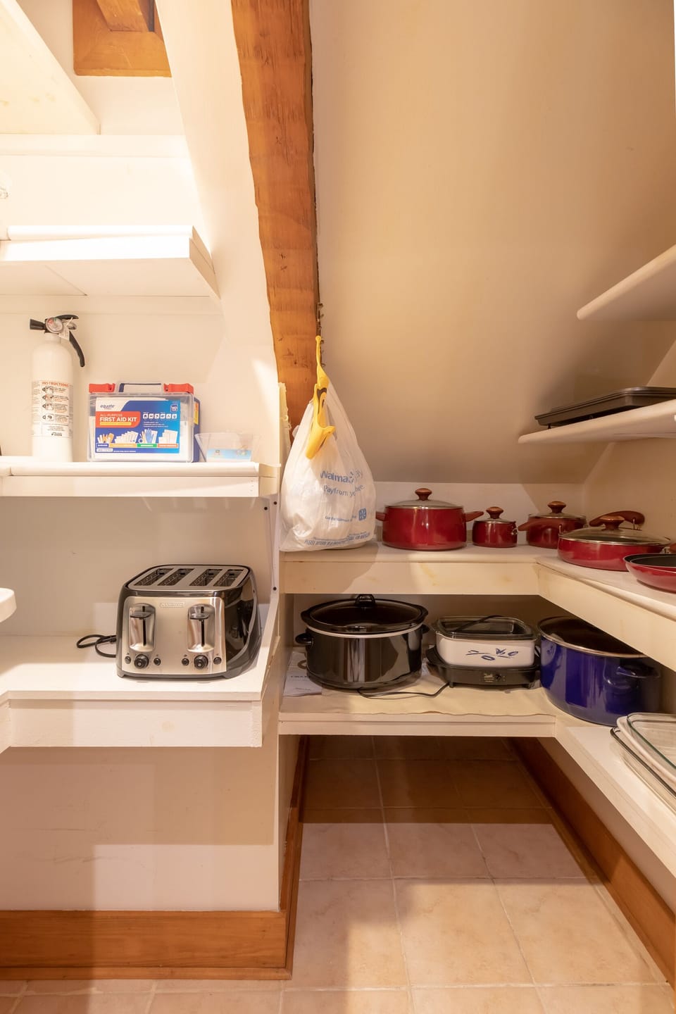 Walk in Pantry! 