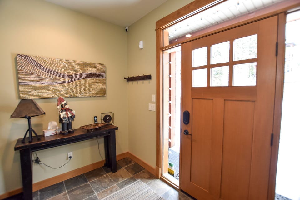 Large Entryway