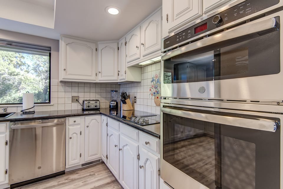 All New Stainless Steel Appliances Make Cooking Easy and Fun
