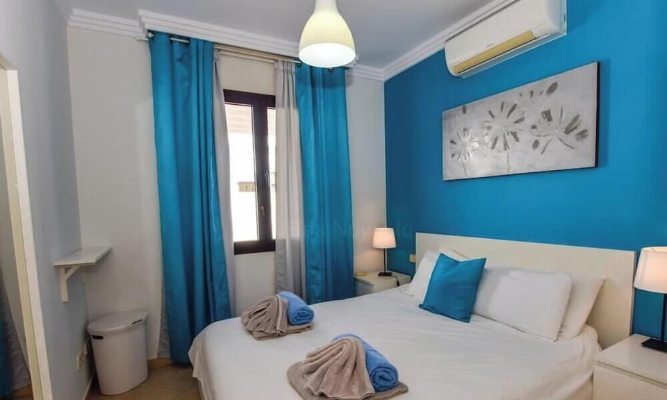 Casa Carra - King Size Bedroom