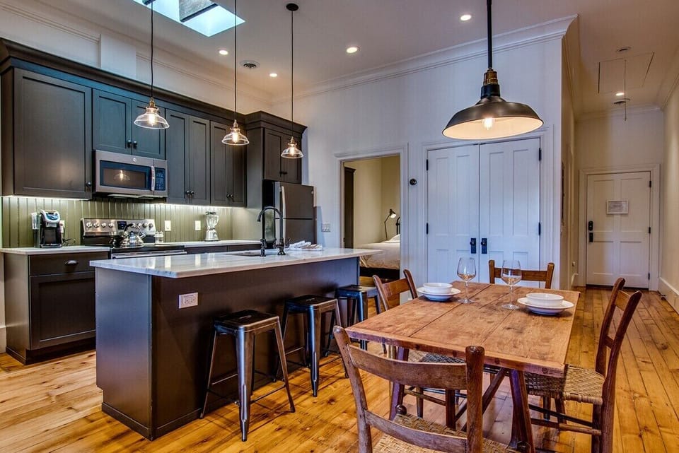 Kitchen/Dining