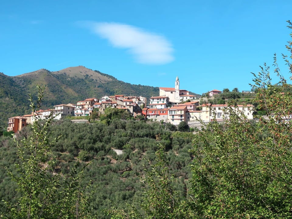 Furniture, Comfort, Wood, Bed, Lighting, Shade, Window, Floor, Flooring