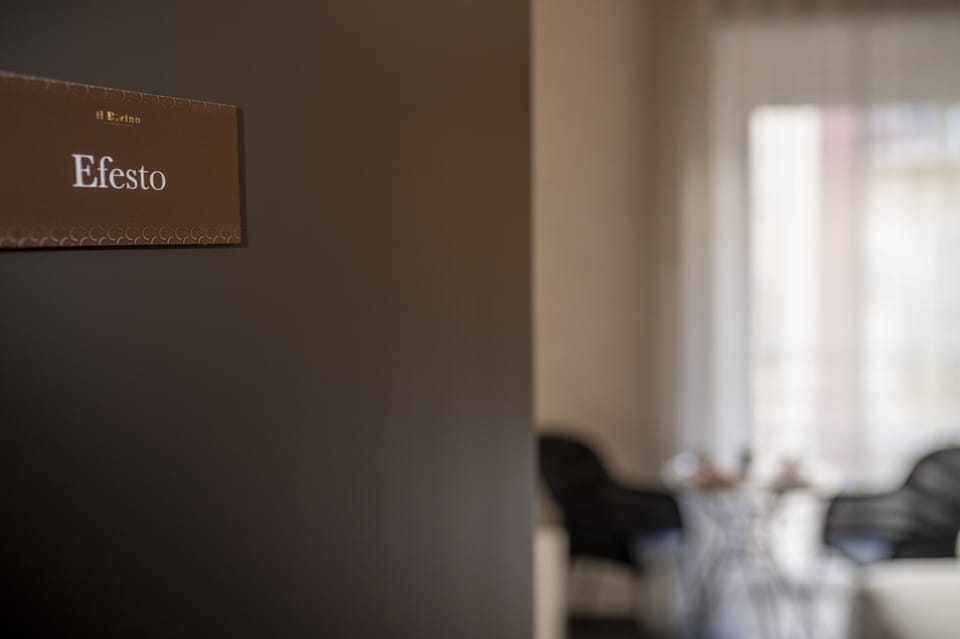 Deluxe Room (Ares) | Egyptian cotton sheets, premium bedding, down comforters