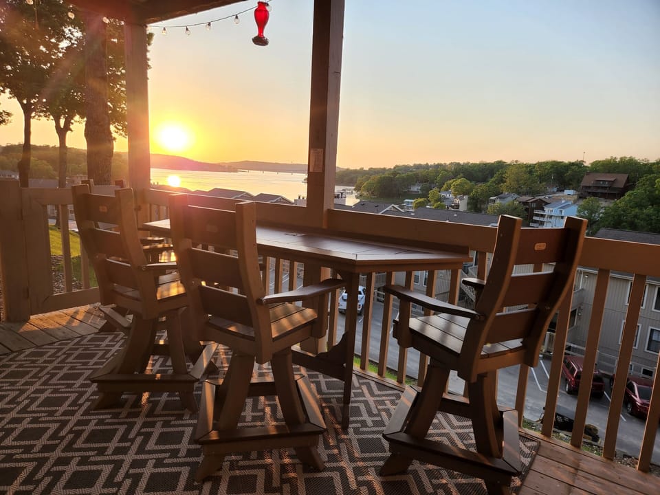Enjoy morning coffee here.