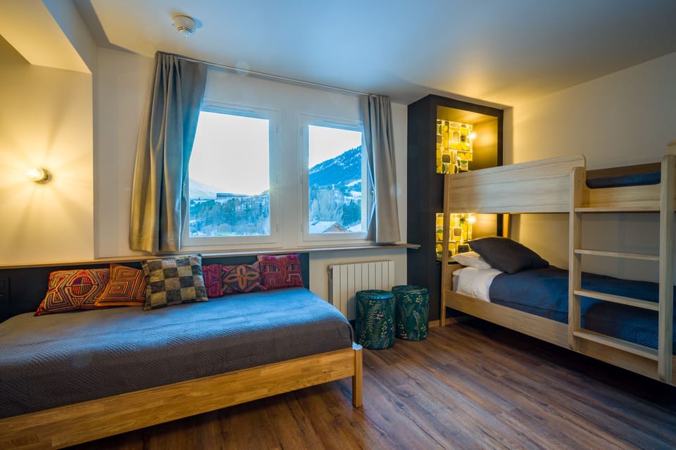 Shared Dormitory | Desk, free cribs/infant beds, free WiFi