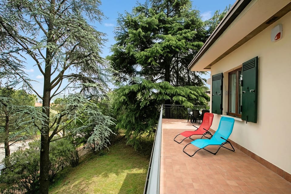 Family Apartment, 3 Bedrooms, Microwave (Villa Alberti Apt Emma 900m from) | Terrace/patio