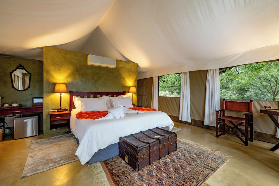 Luxury Tent | Premium bedding, pillowtop beds, minibar, in-room safe