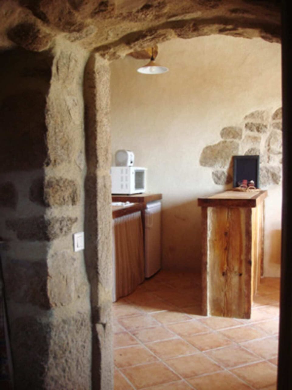 Cottage (La Tour) | Private kitchenette | Electric kettle