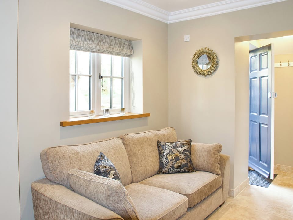 Comfortable living area | The White House Studio, Worthing