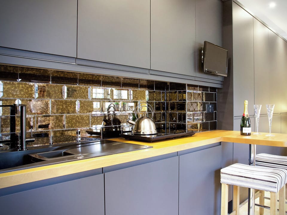 Well appointed kitchen | The White House Studio, Worthing