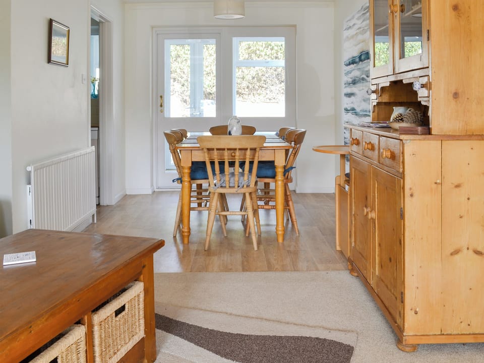Comfortable living room/ dining room | Beach House, Sheringham