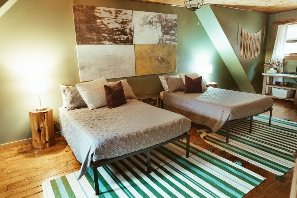 Upstairs full beds