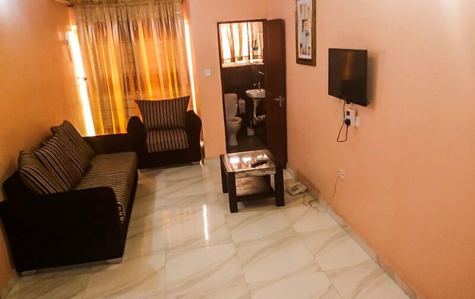 Family Room | Living room | LCD TV