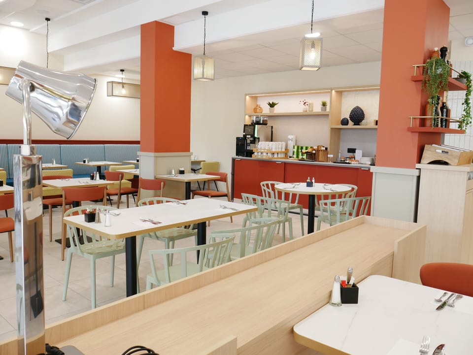 Breakfast area