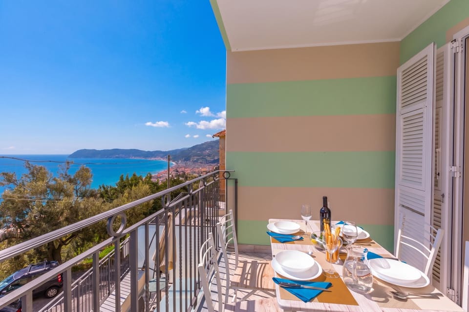 Beach/ocean view
