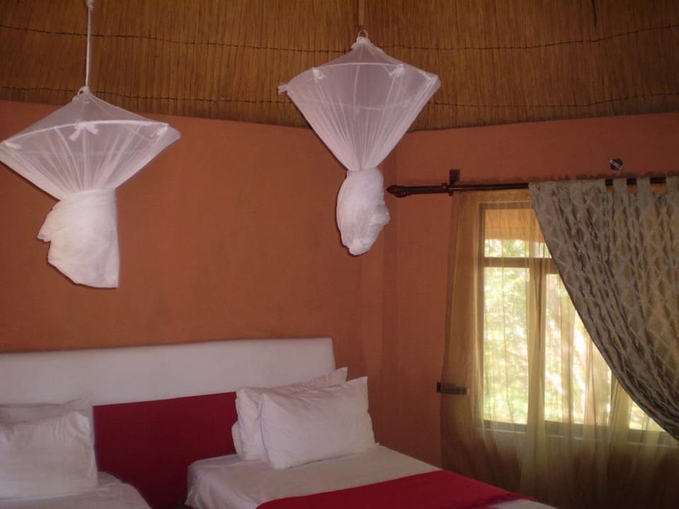 Deluxe Double Room | Premium bedding, minibar, desk, laptop workspace