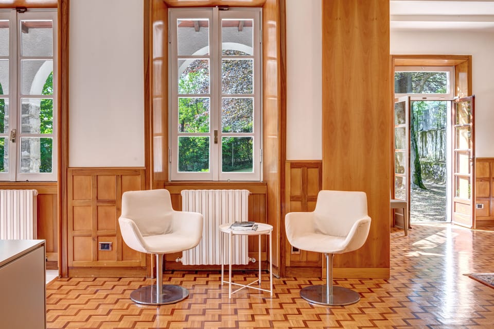 Villa with garden in front of the lake Villa in Province of Lecco