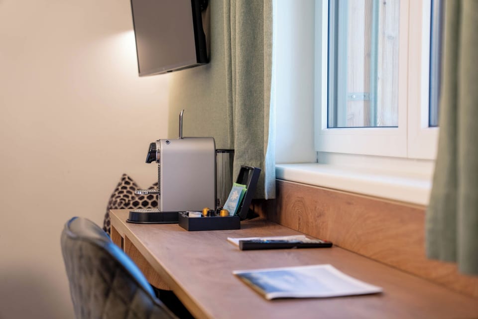Classic Double Room | Premium bedding, desk, blackout drapes, free WiFi