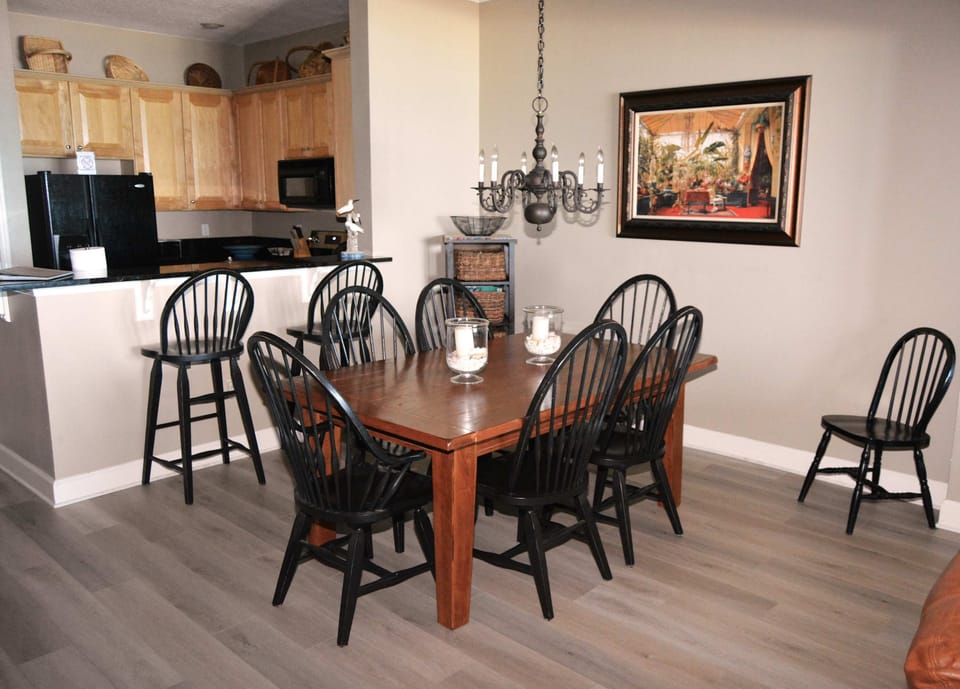 Dine With Room For All.