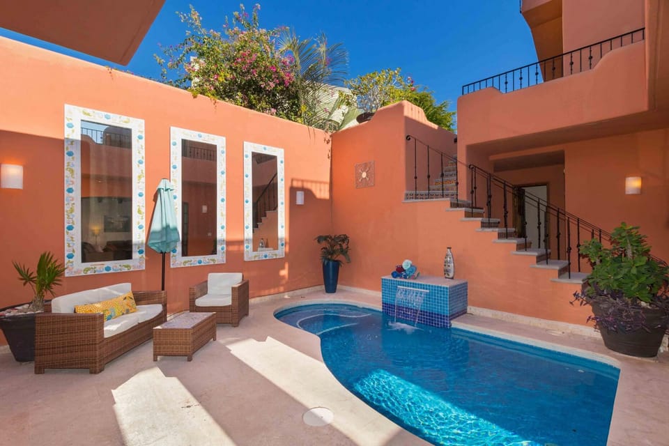 House, 2 Bedrooms | Pool | Outdoor pool