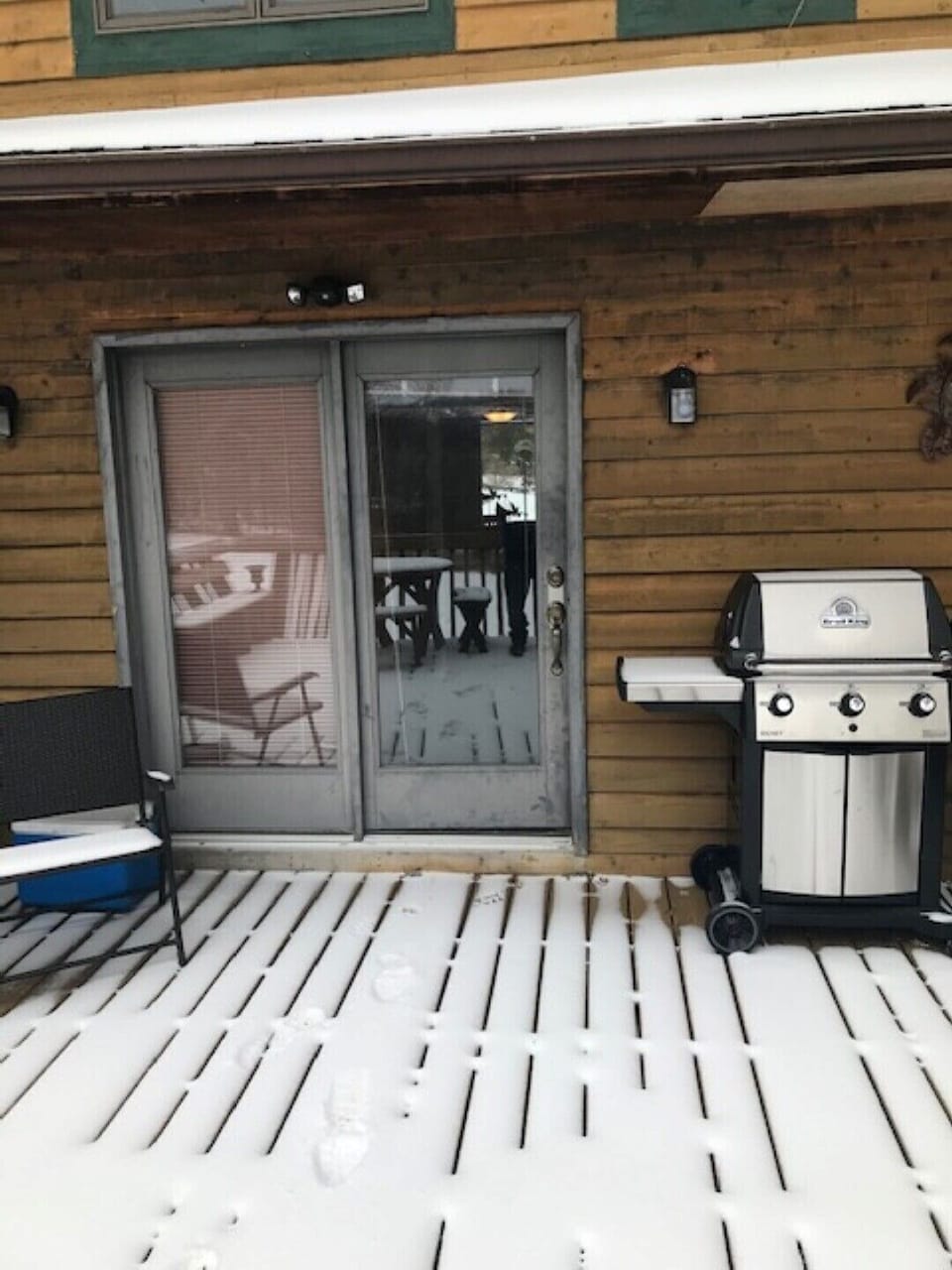Side Deck with Gas Grill
