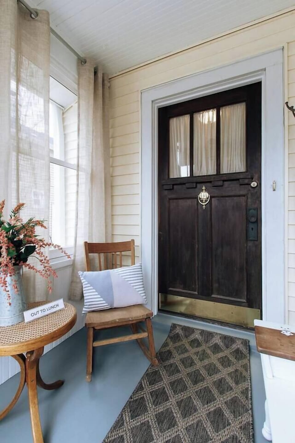 Come on in - enjoy your stay!