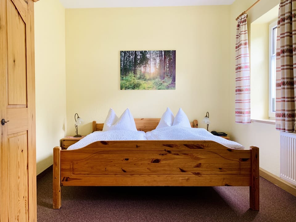 Double Room | Soundproofing, free WiFi, bed sheets
