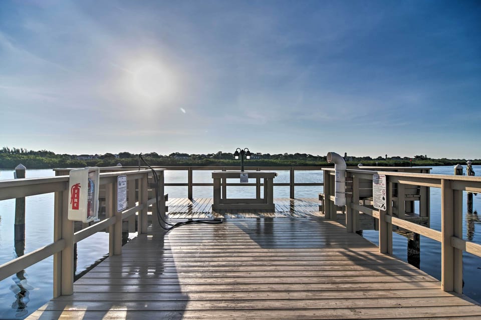 Community Docks