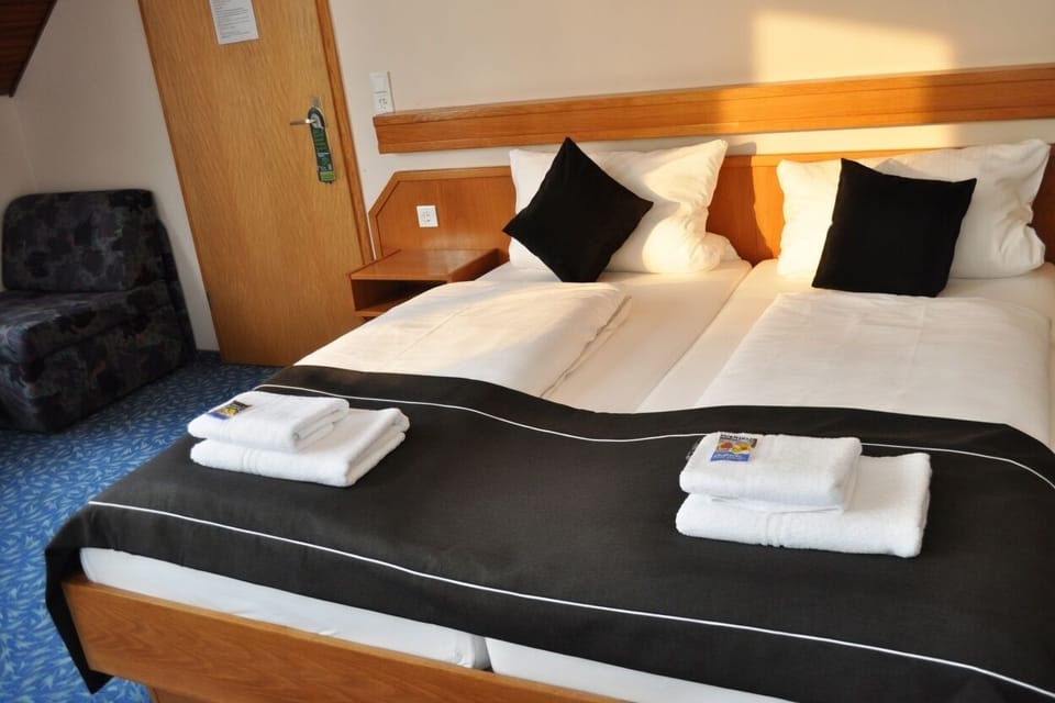 Basic Double Room | Hypo-allergenic bedding, individually decorated, individually furnished