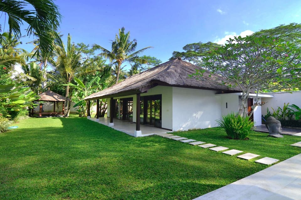 Villa (4 Bedrooms) | Property amenity