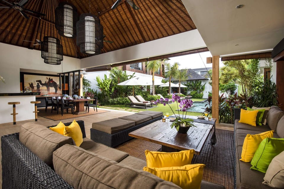 Villa (1 Bedroom) | Living room