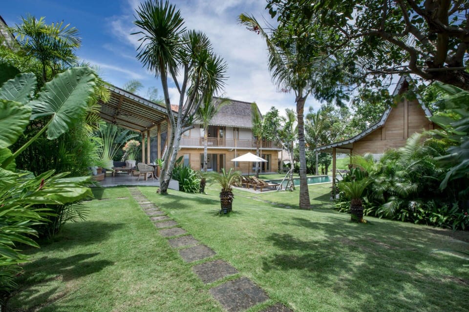 Villa (5 Bedrooms) | Property amenity