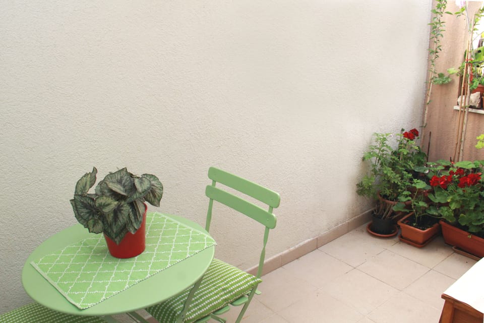 City Apartment | Balcony
