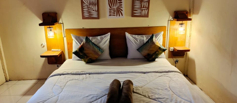 Standard Room | Egyptian cotton sheets, premium bedding, WiFi (free)