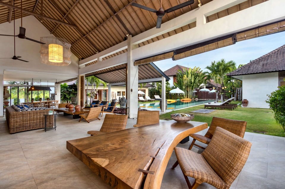 Villa (6 Bedrooms) | Property amenity