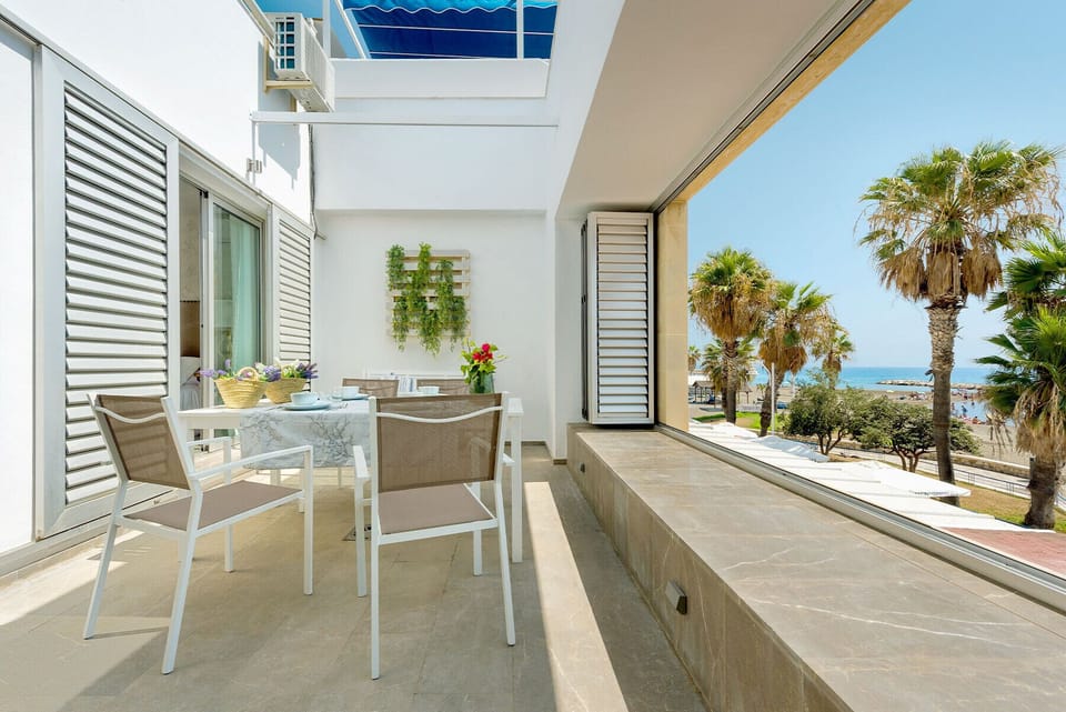 Apartment (2 Bedrooms) | Terrace/patio