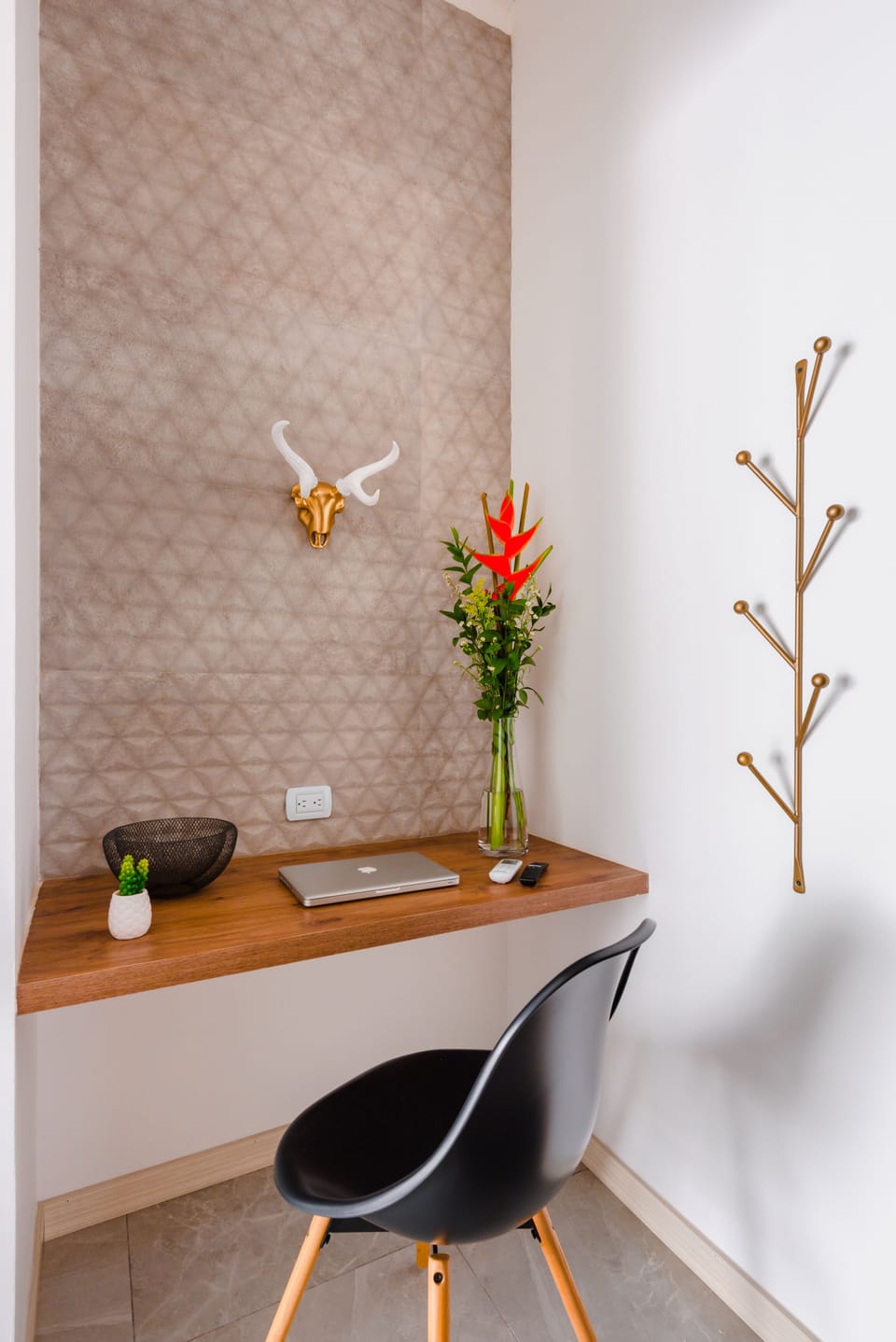 In-room business center