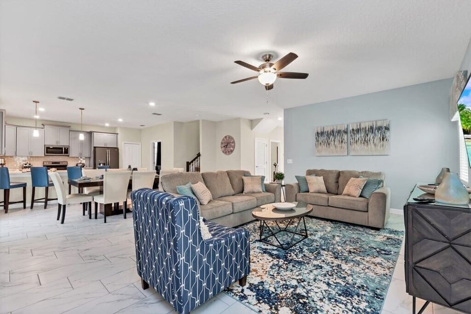 2707BookmarkDrive,StoreyLake_12