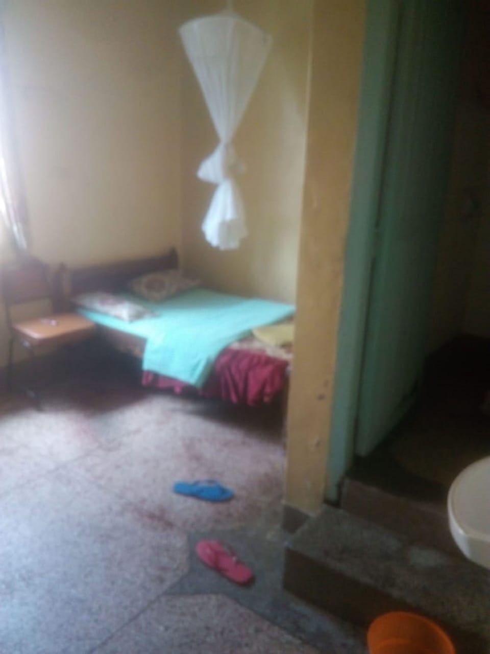Single Room | Free WiFi, bed sheets