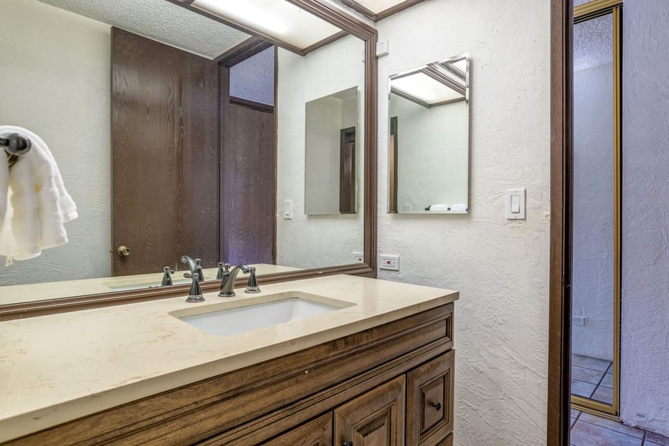 Spacious bathroom vanity