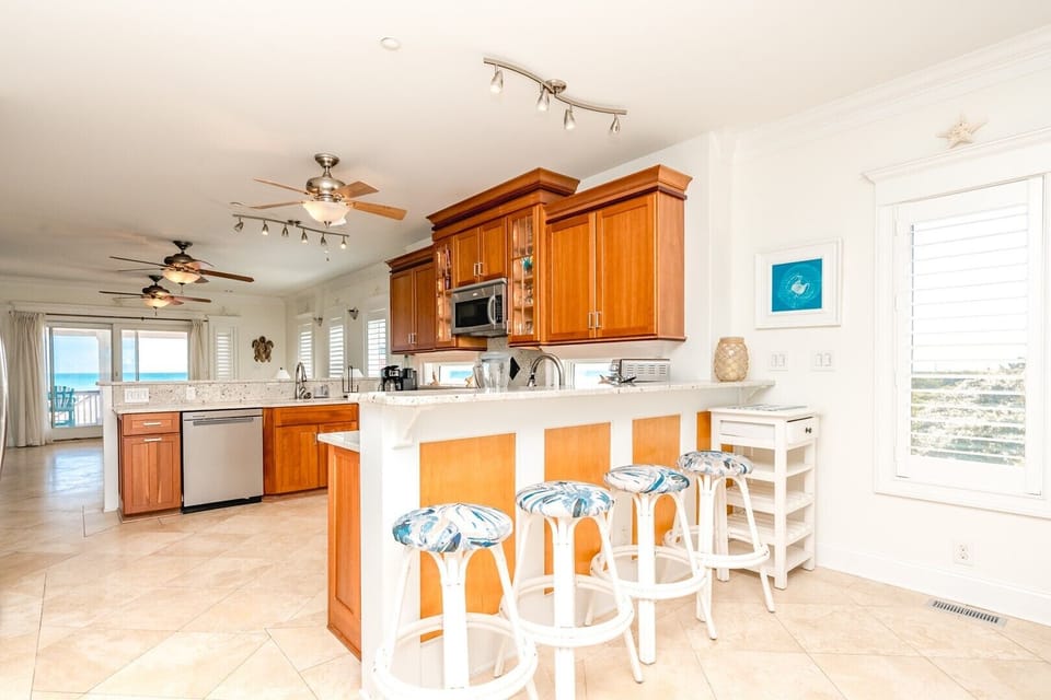 Kitchen with Eat-In Seating on Both  Sides of Islands