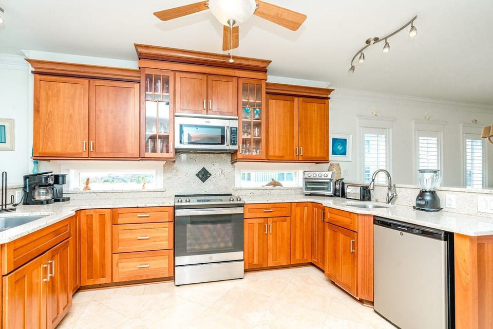 Kitchen II