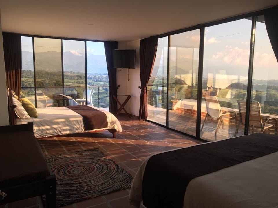 Deluxe Quadruple Room | Front of property