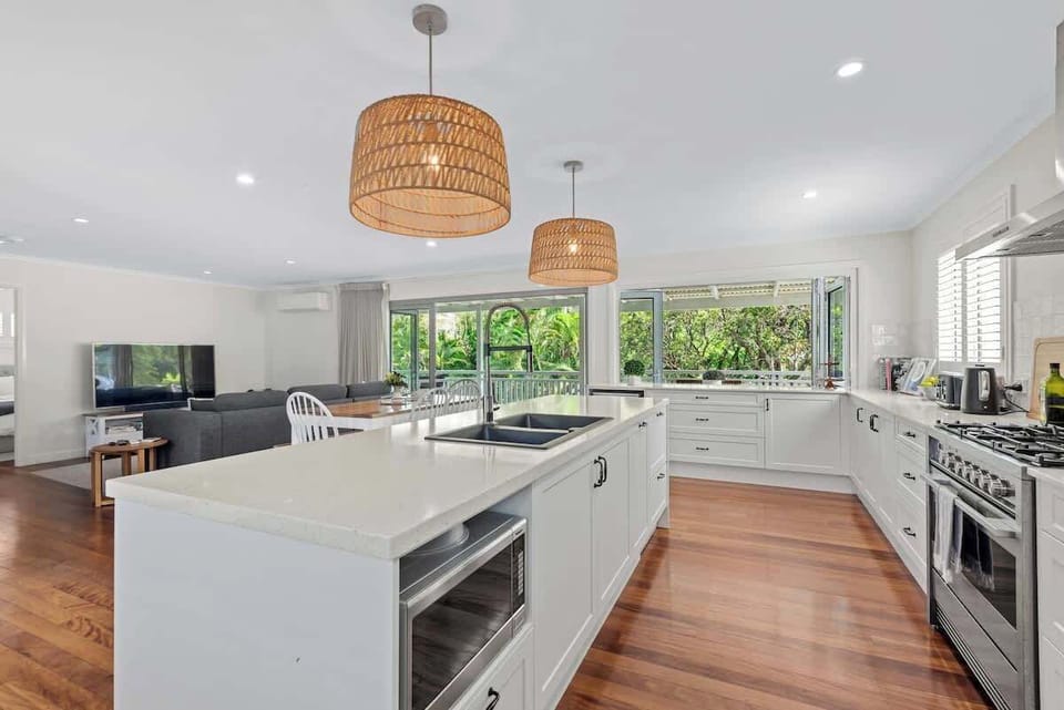Plenty of room for more than 1 chef :)