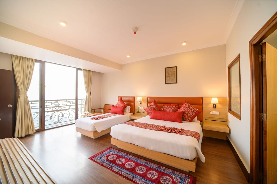 Premier Studio Suite | Desk, blackout drapes, rollaway beds (surcharge), WiFi (free)